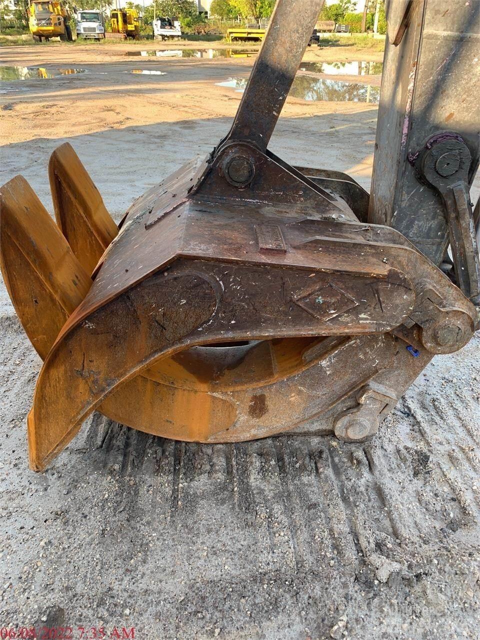 Volvo EC220EL 대형 굴삭기 29톤 이상