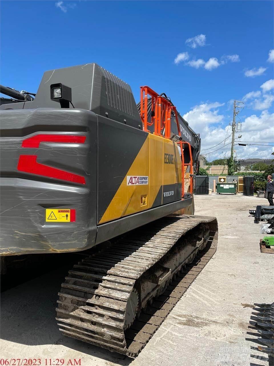 Volvo EC300EL 대형 굴삭기 29톤 이상