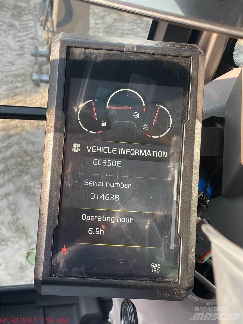 Volvo EC350EL 대형 굴삭기 29톤 이상