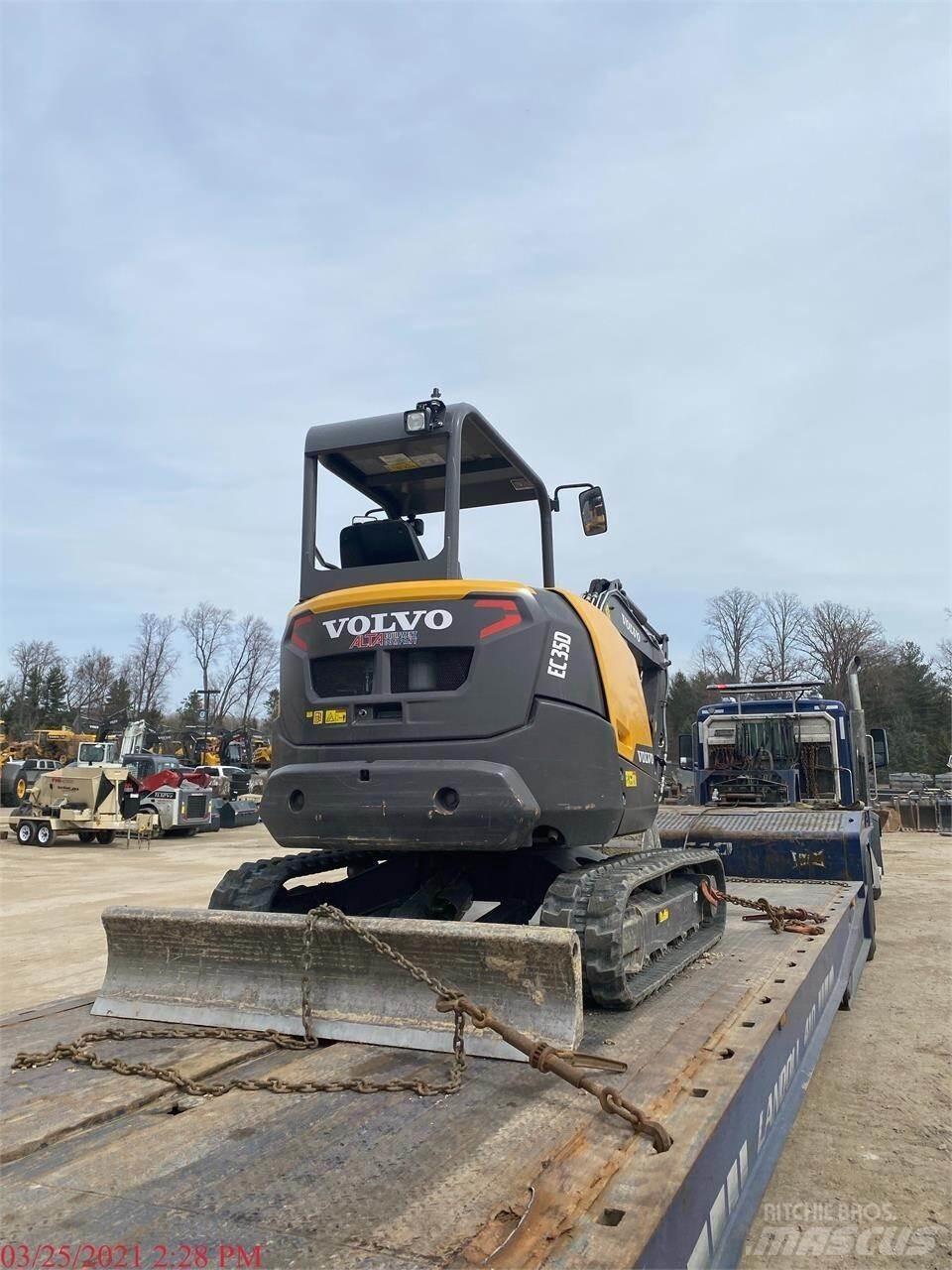 Volvo EC35D 소형 굴삭기 7톤 미만