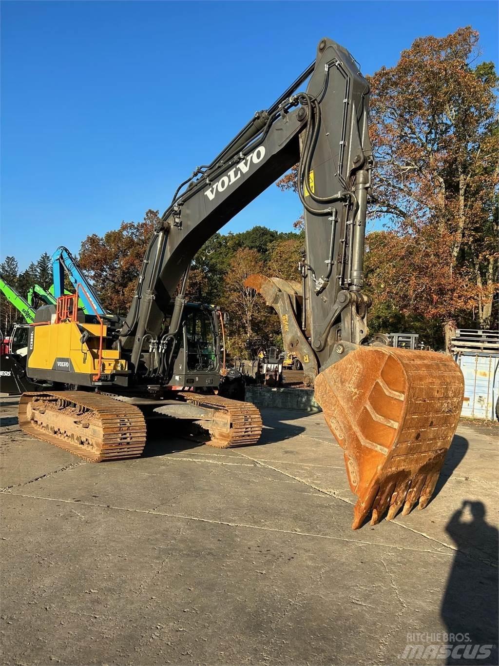 Volvo EC380EL 대형 굴삭기 29톤 이상