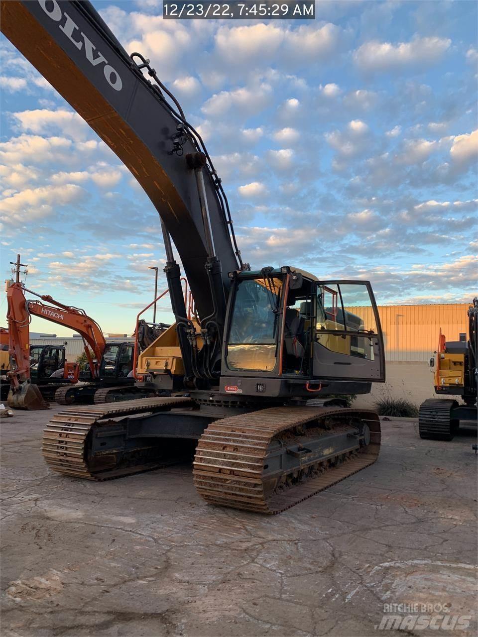 Volvo EC480EL 대형 굴삭기 29톤 이상
