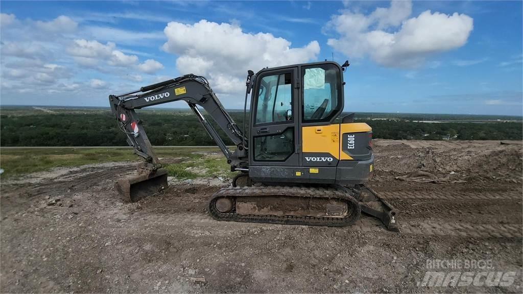 Volvo EC60E 대형 굴삭기 29톤 이상