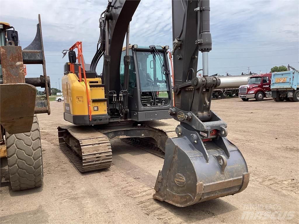 Volvo ECR145EL 대형 굴삭기 29톤 이상