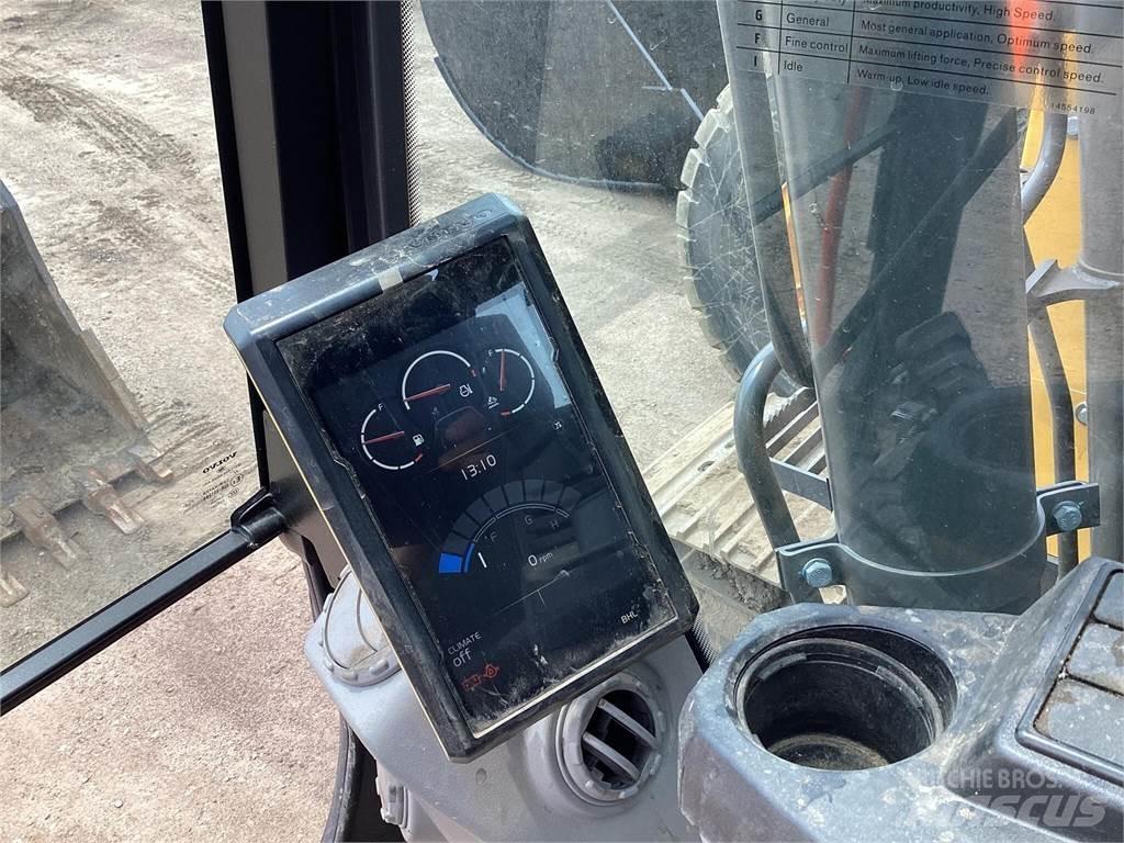 Volvo ECR145EL 대형 굴삭기 29톤 이상