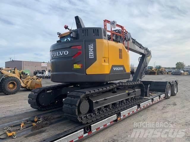 Volvo ECR145EL 대형 굴삭기 29톤 이상