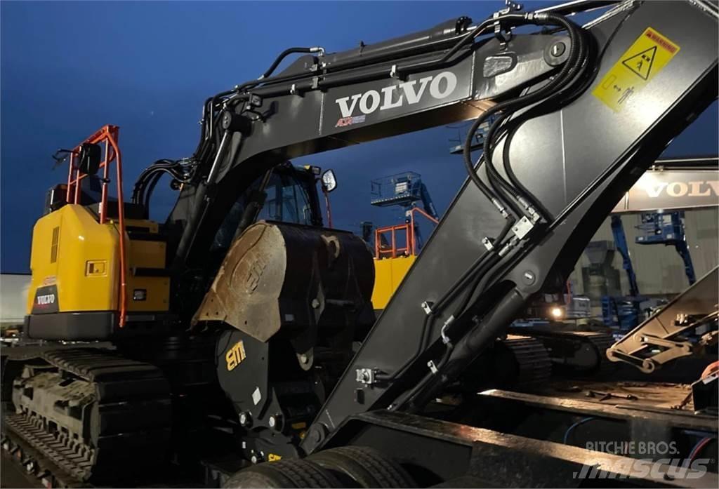 Volvo ECR145EL 대형 굴삭기 29톤 이상