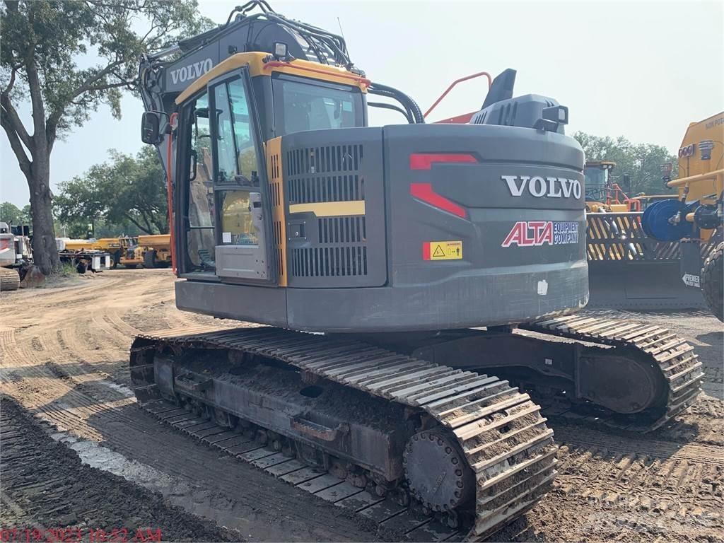 Volvo ECR235EL 대형 굴삭기 29톤 이상