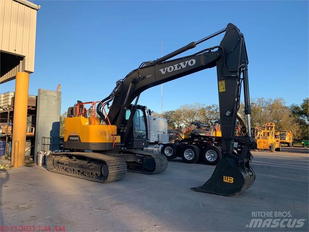 Volvo ECR235EL 대형 굴삭기 29톤 이상