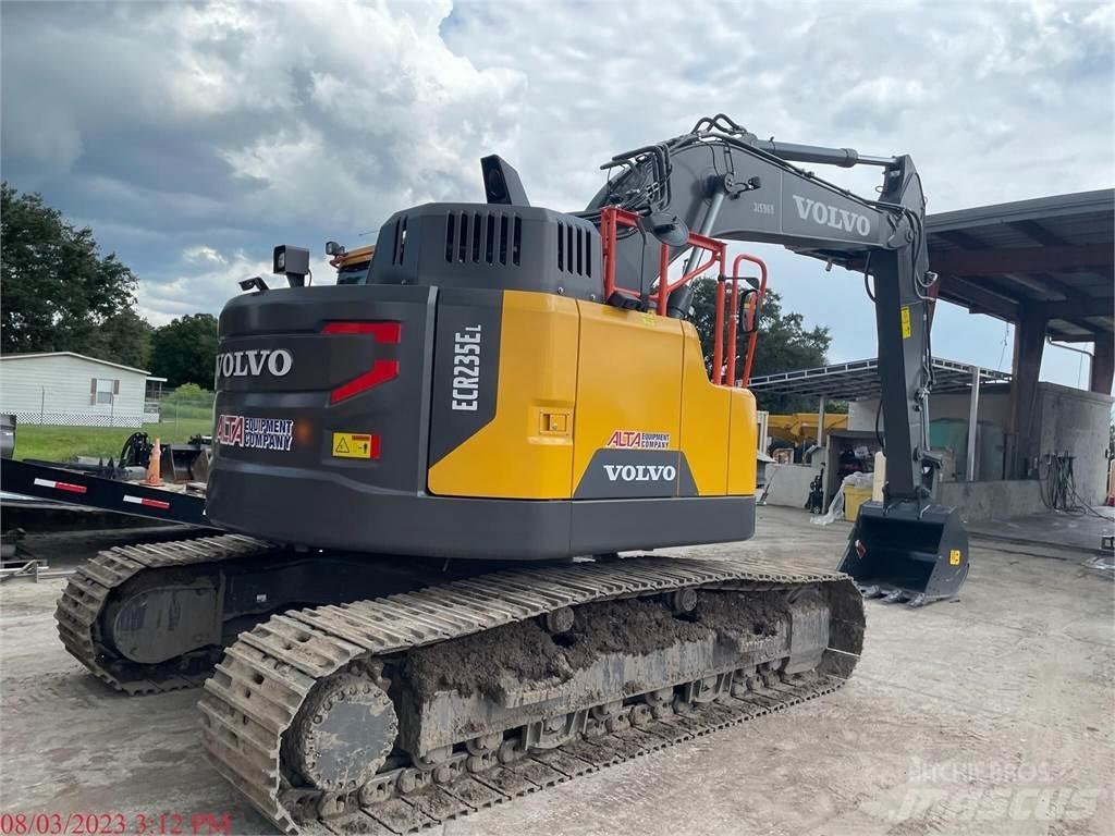Volvo ECR235EL 대형 굴삭기 29톤 이상