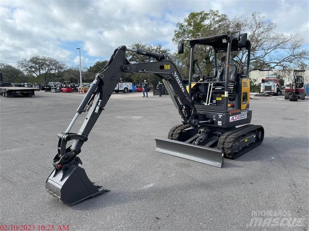 Volvo ECR25D 소형 굴삭기 7톤 미만