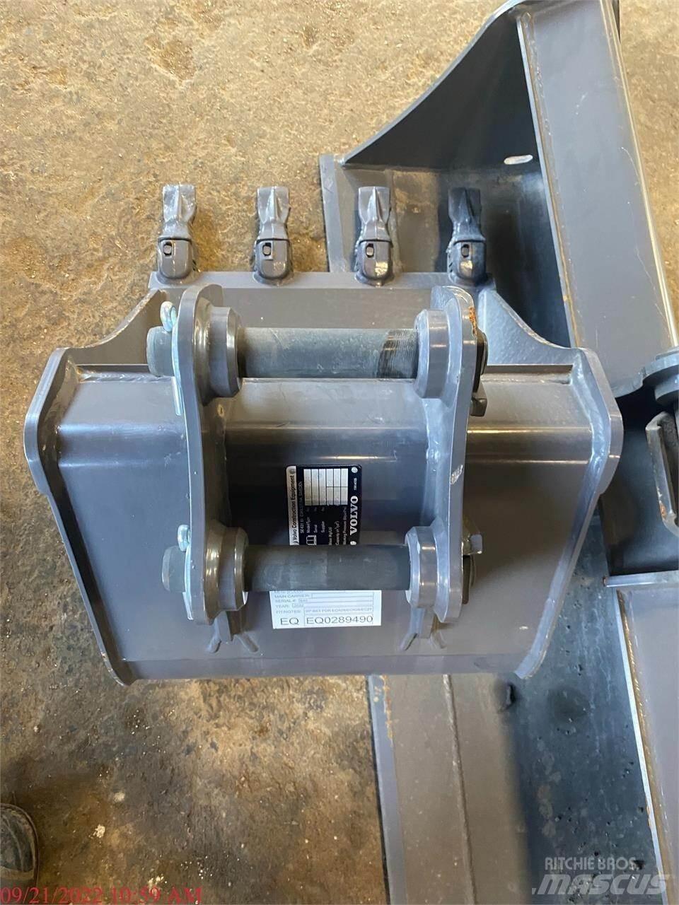 Volvo ECR25D 소형 굴삭기 7톤 미만