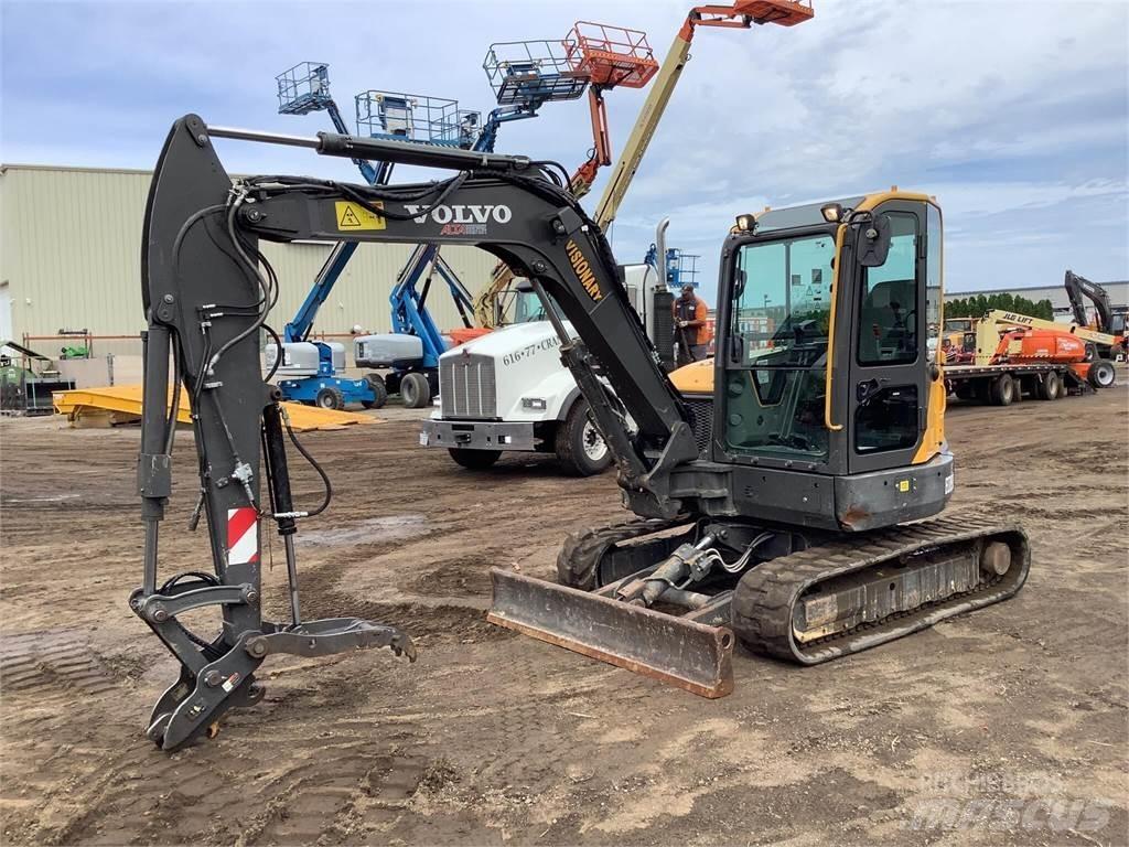Volvo ECR58D 대형 굴삭기 29톤 이상