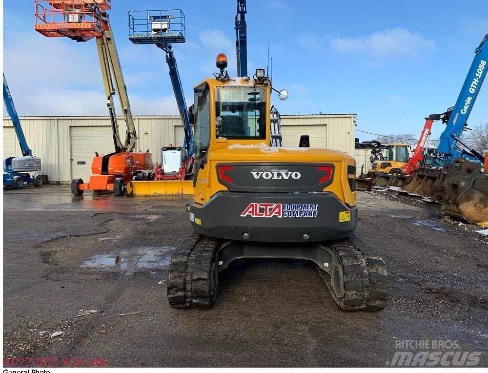 Volvo ECR88D 대형 굴삭기 29톤 이상