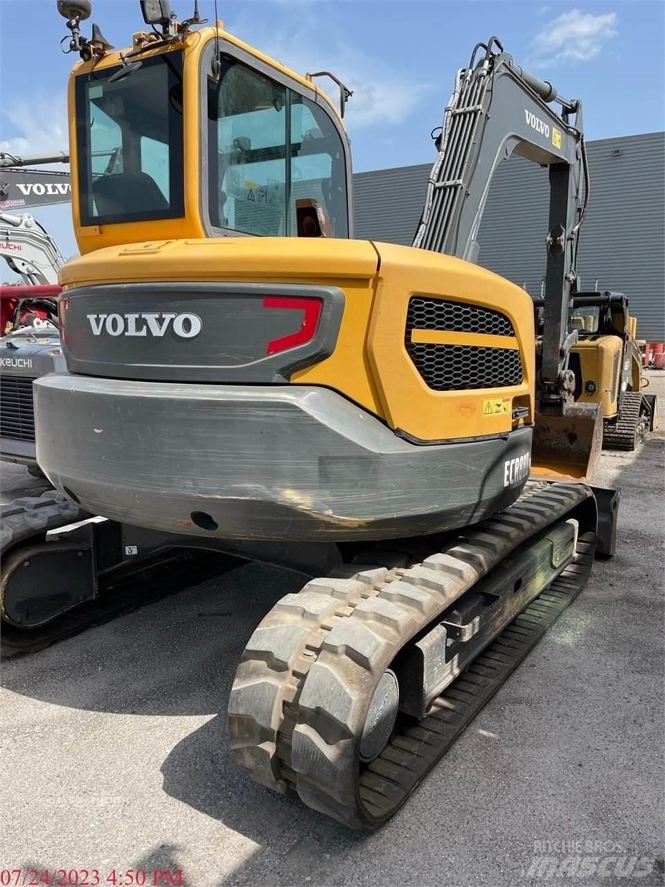 Volvo ECR88D 대형 굴삭기 29톤 이상