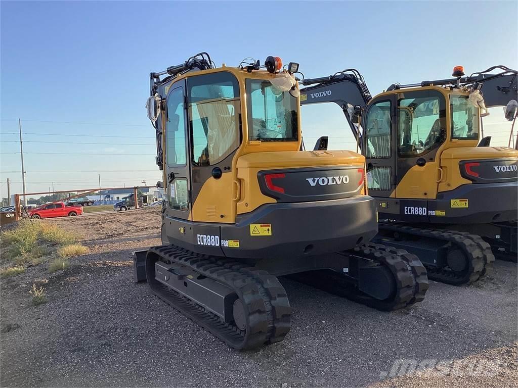 Volvo ECR88D 대형 굴삭기 29톤 이상