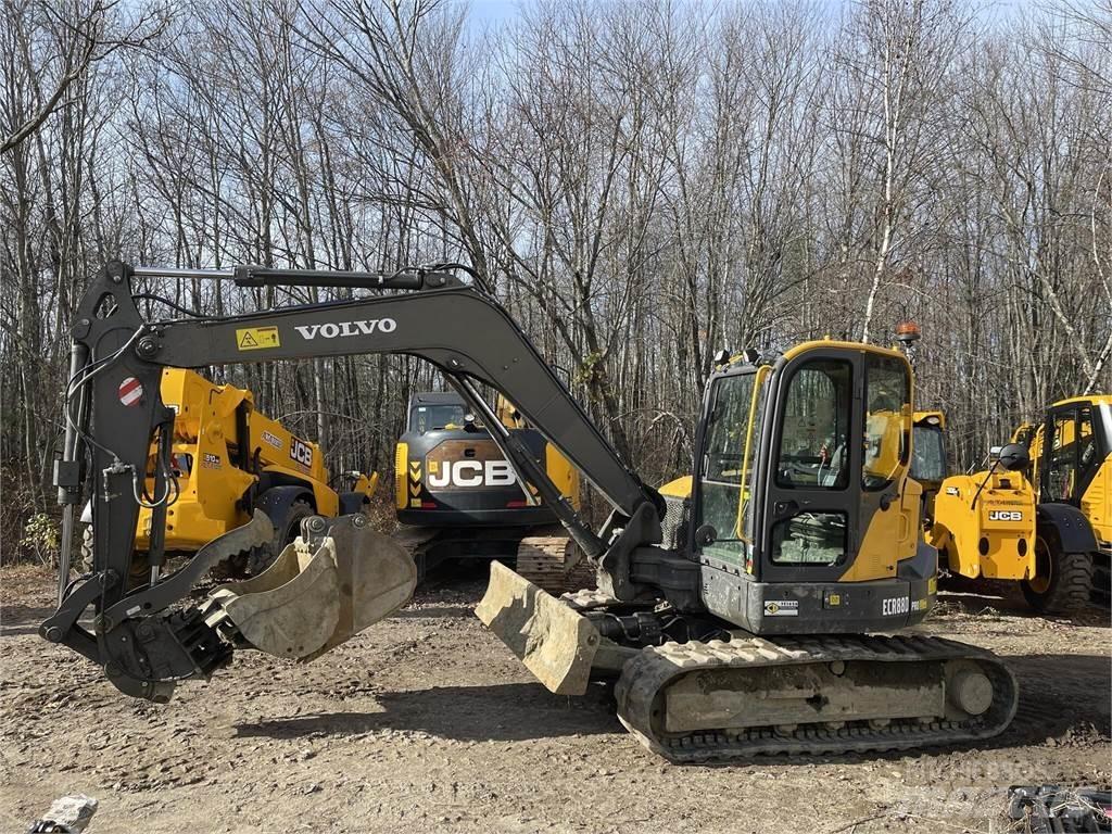 Volvo ECR88D 대형 굴삭기 29톤 이상