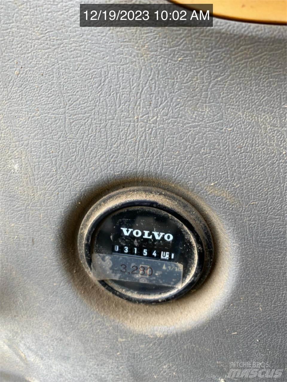 Volvo ECR88D 대형 굴삭기 29톤 이상