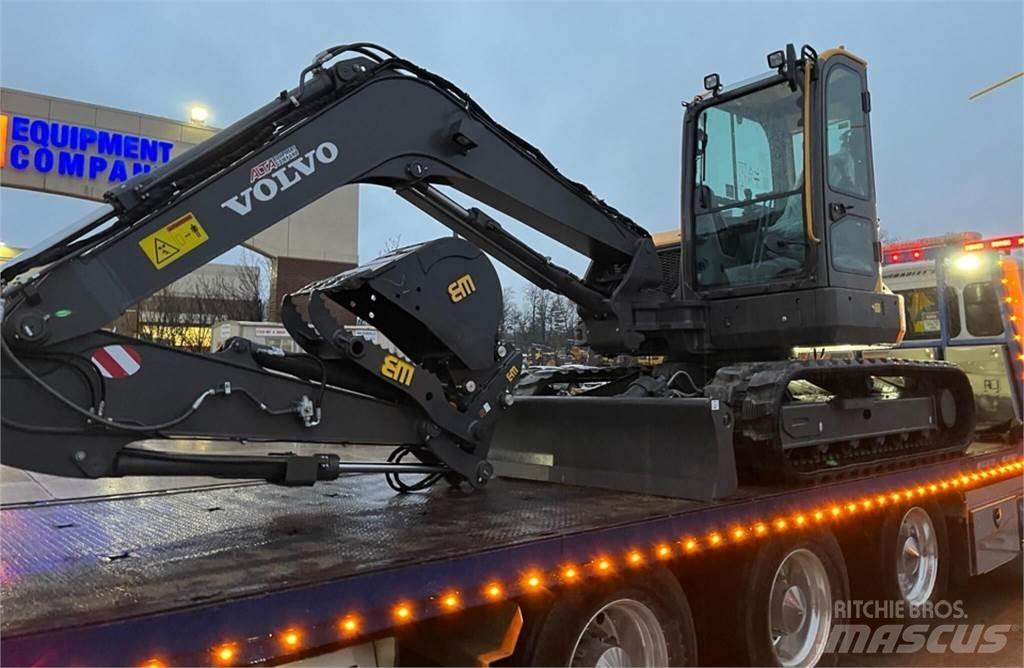 Volvo ECR88D 대형 굴삭기 29톤 이상