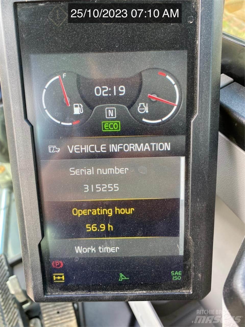 Volvo EW60E  휠 굴삭기