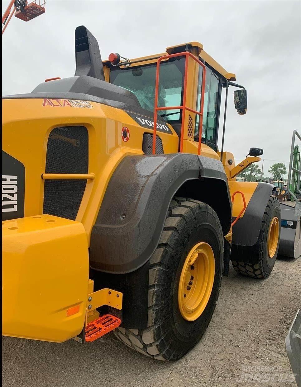 Volvo L120H  휠로우더