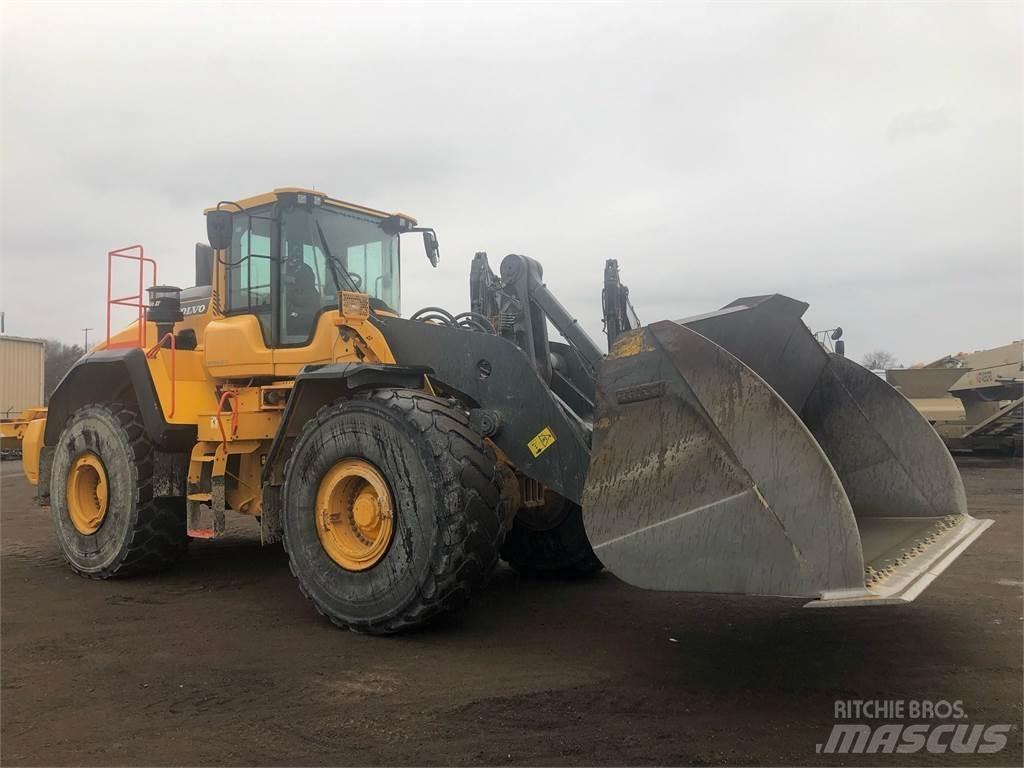 Volvo L220H  휠로우더