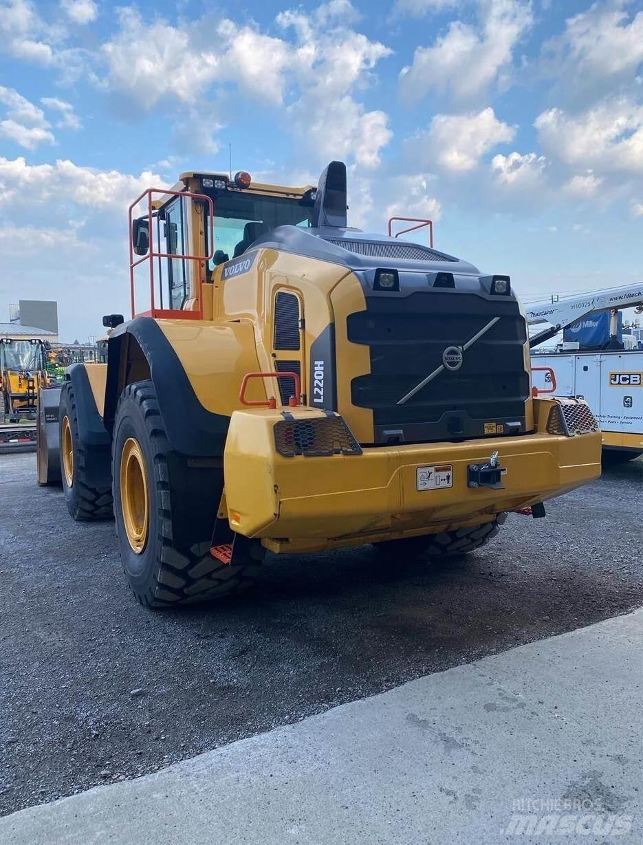 Volvo L220H  휠로우더