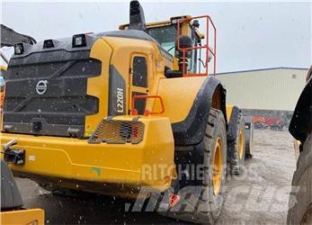 Volvo L220H  휠로우더