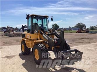 Volvo L30GS  휠로우더
