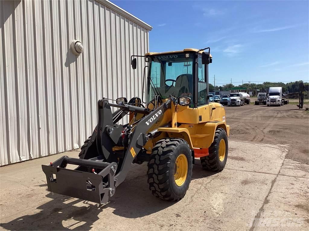 Volvo L30GS  휠로우더