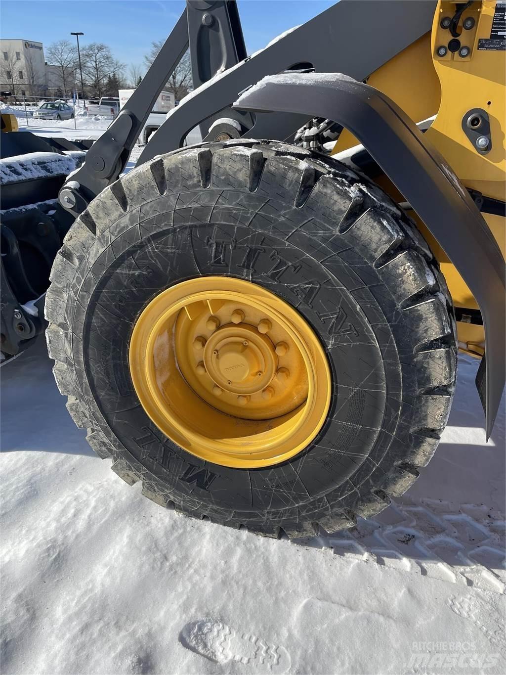 Volvo L60H  휠로우더