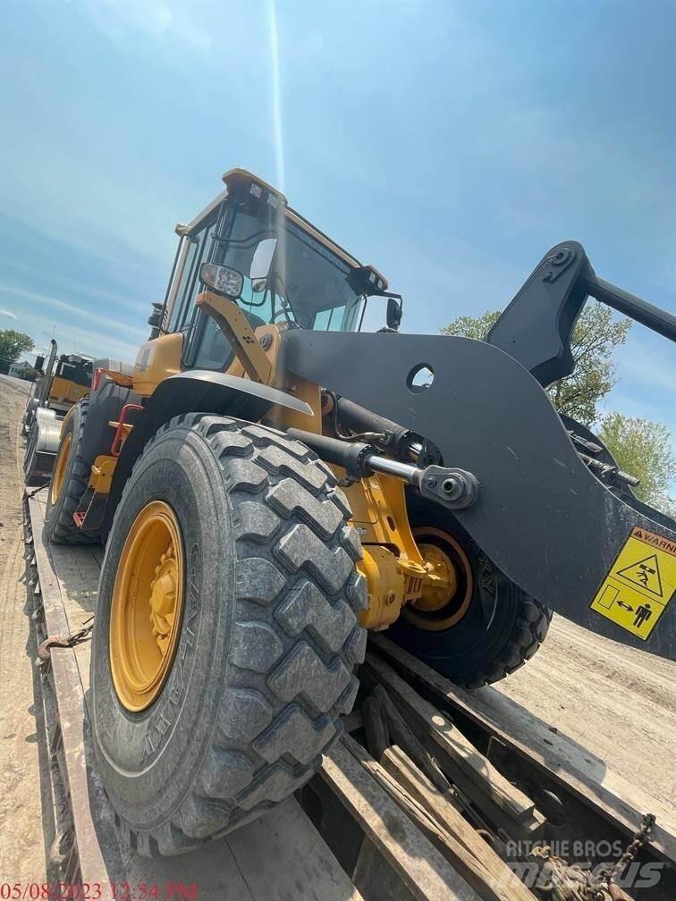 Volvo L70H  휠로우더