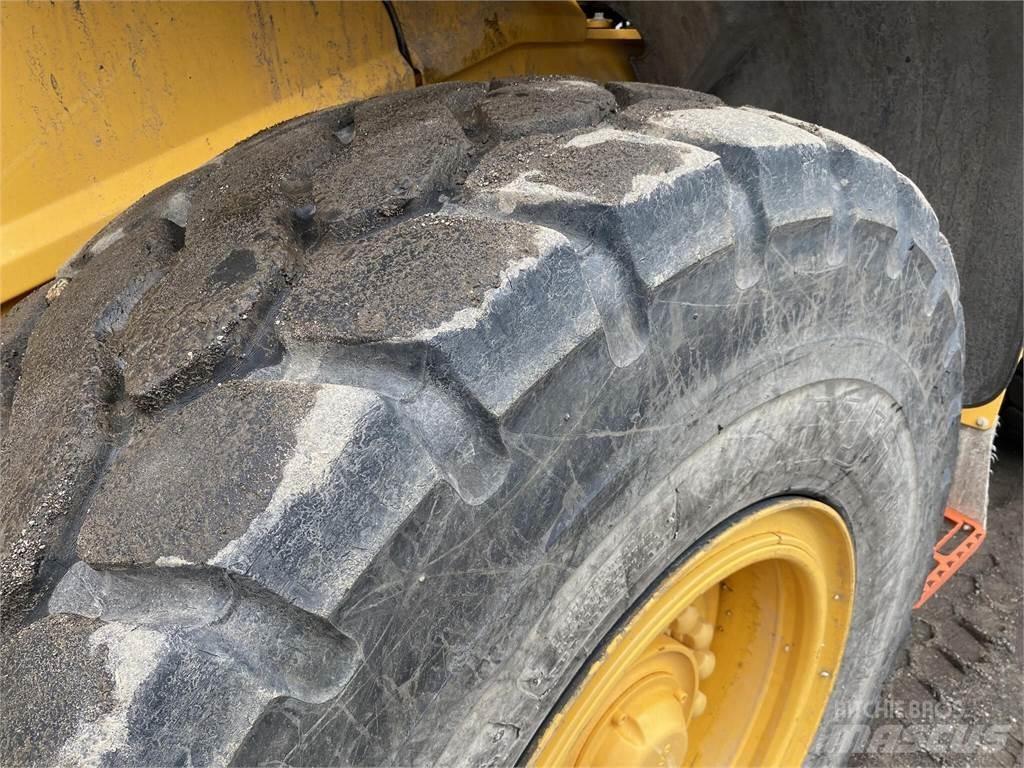 Volvo L70H  휠로우더