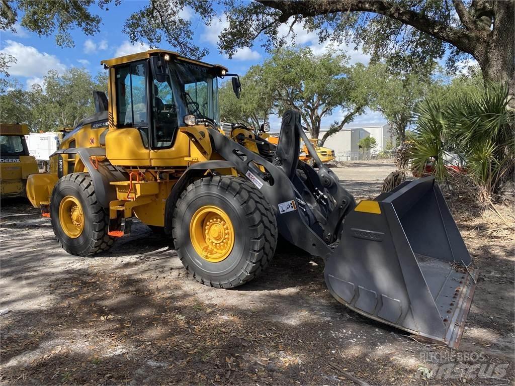Volvo L90H  휠로우더