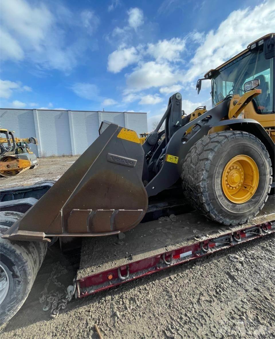 Volvo L90H  휠로우더