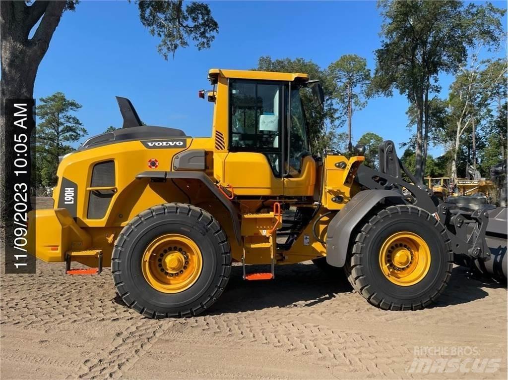 Volvo L90H  휠로우더