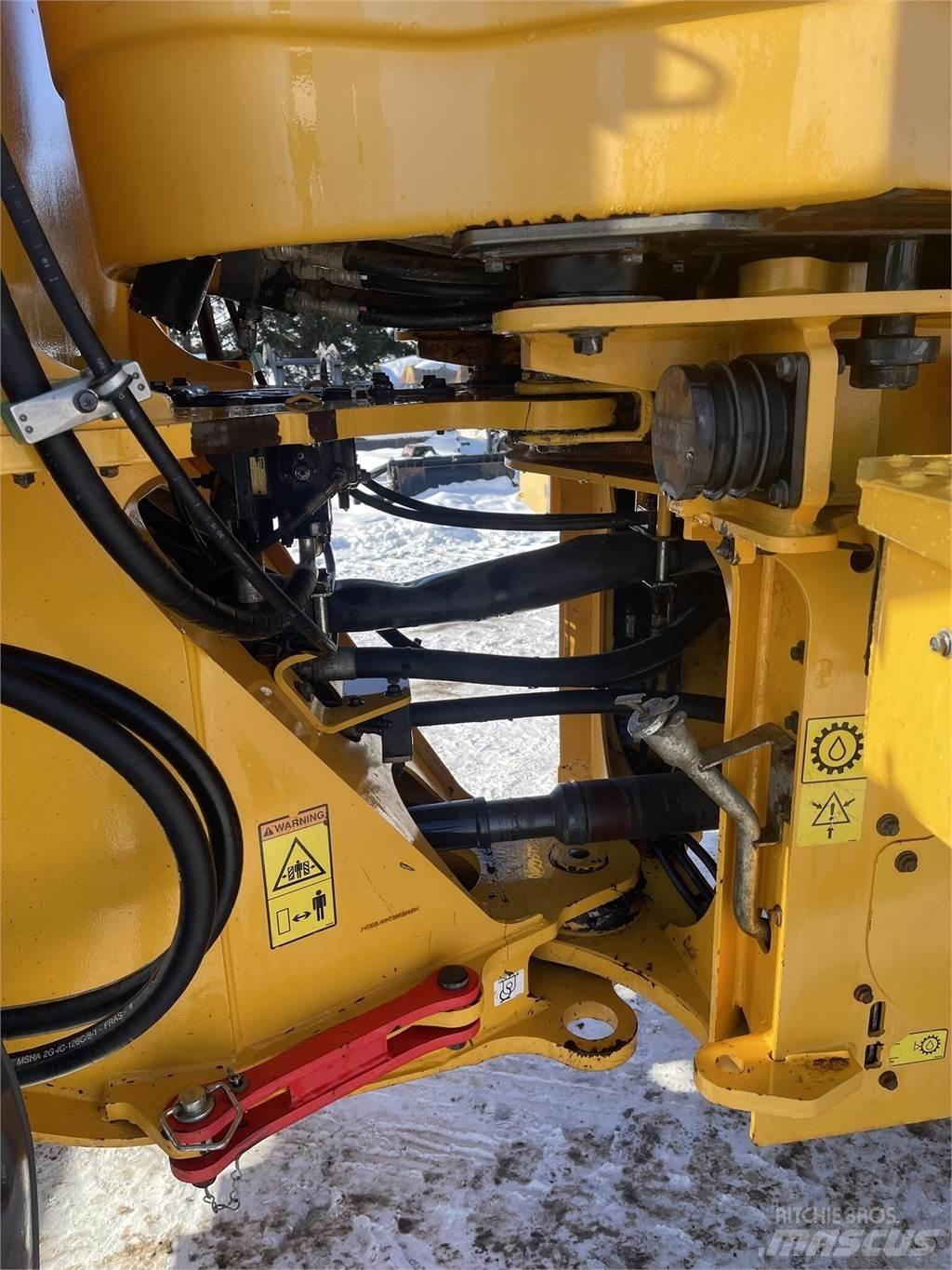 Volvo L90H  휠로우더