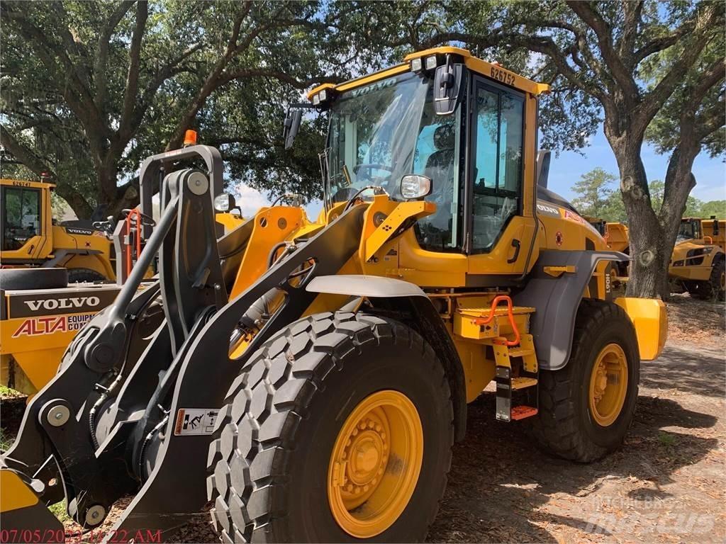 Volvo L90H  휠로우더