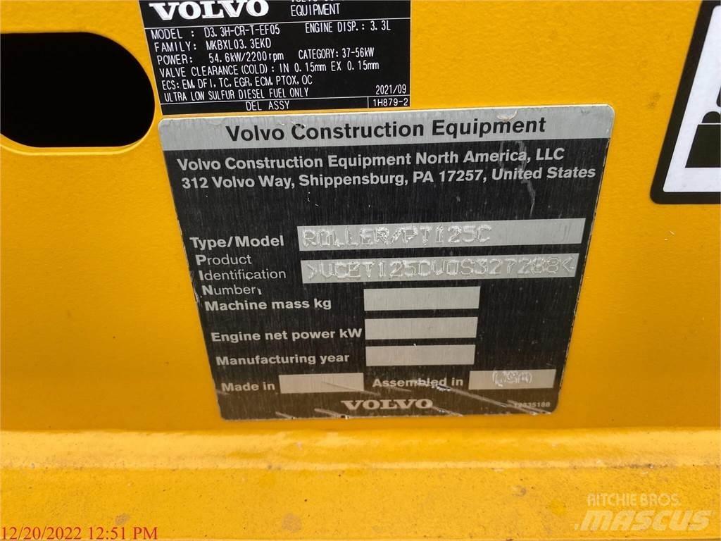 Volvo PT125C 공기 타이어 롤러
