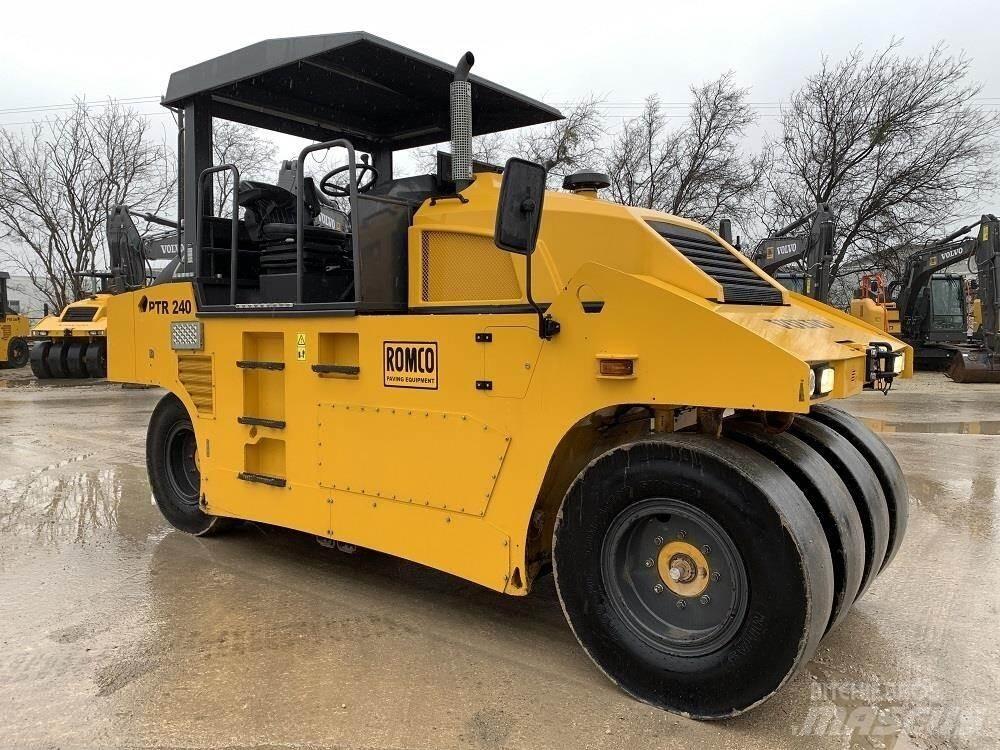 Volvo PTR240 공기 타이어 롤러