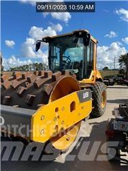 Volvo SD115B 트윈 드럼 롤러