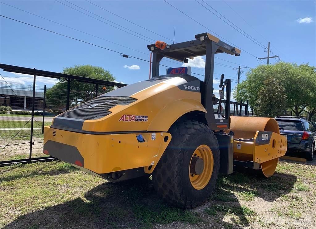 Volvo SD115B 트윈 드럼 롤러