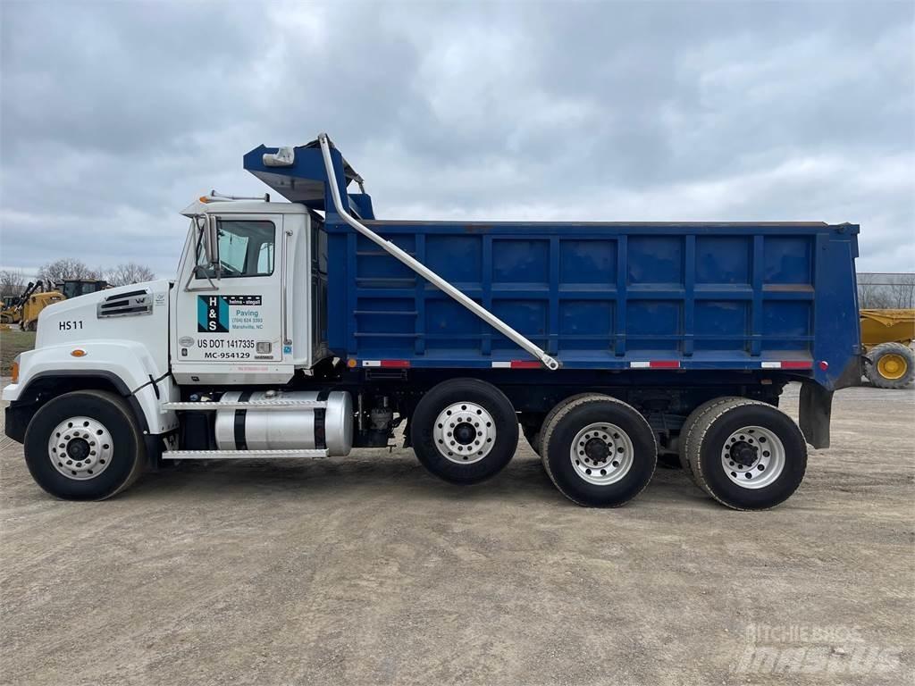 Western Star 4700 건설 장비 - 기타