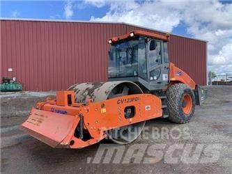 XCMG CV123PDU 트윈 드럼 롤러