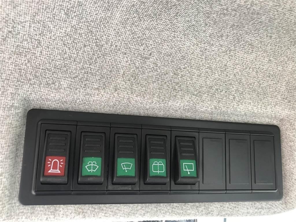 XCMG CV83PDU 폐기물 다짐기