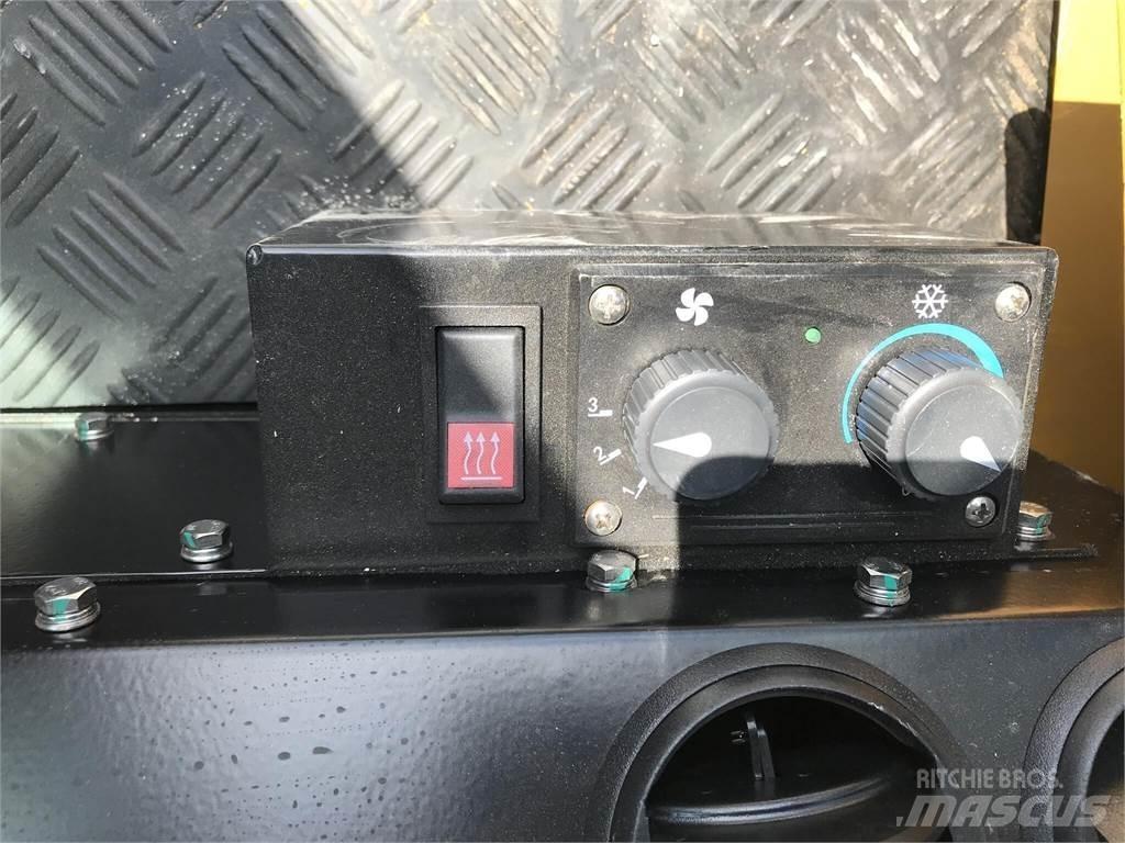 XCMG CV83PDU 폐기물 다짐기