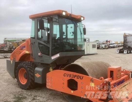 XCMG CV83PDU 트윈 드럼 롤러