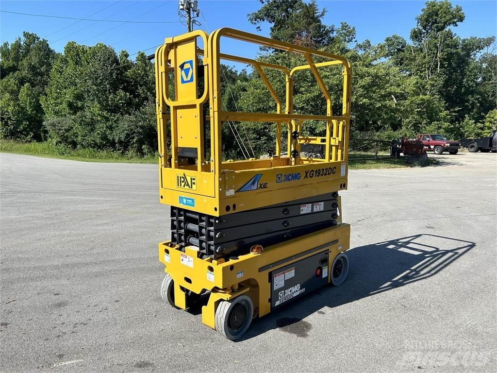 XCMG XG1932DC 가위형 리프트