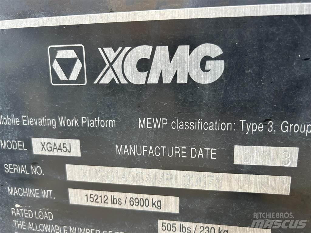 XCMG XGA45J 관절형 전동이동 리프트
