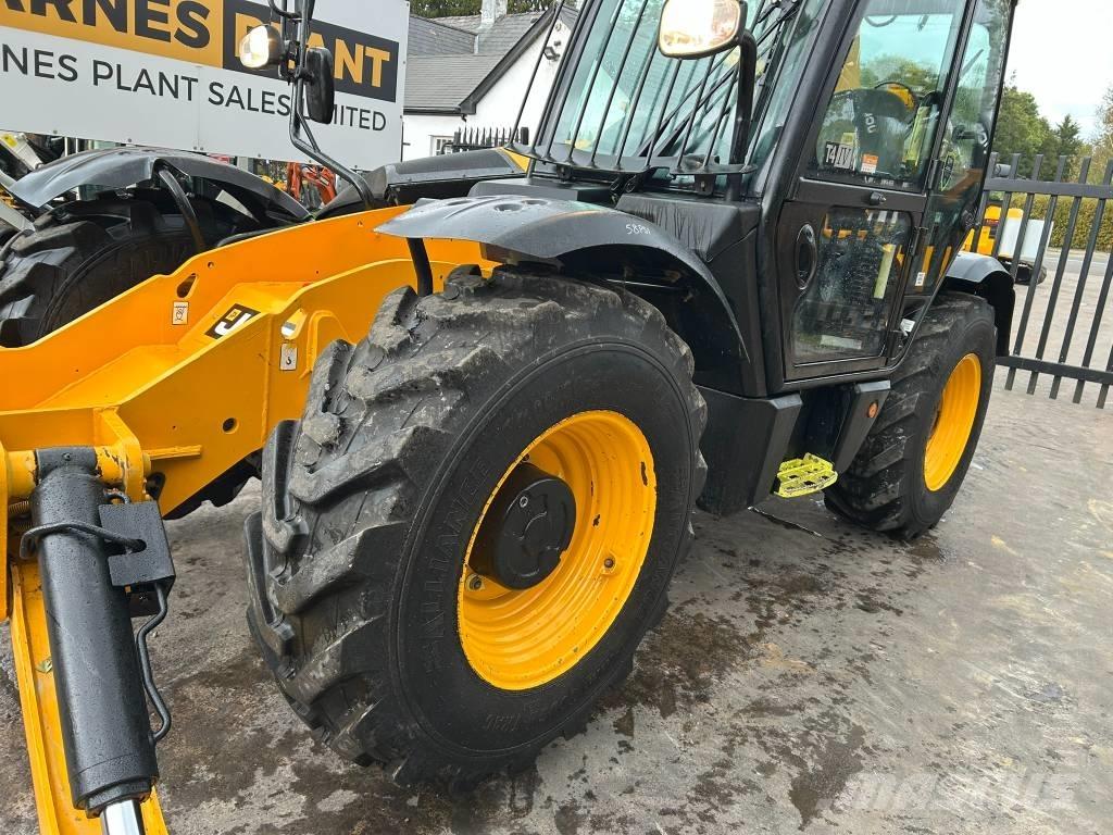 JCB 533-105 텔러 핸들러